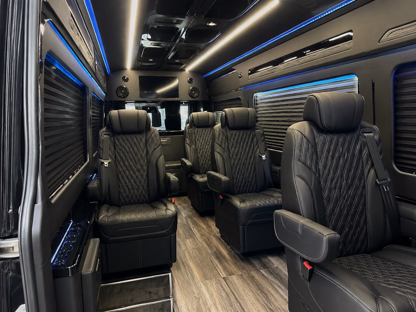 arrange transportation for your next convention or trade show 4