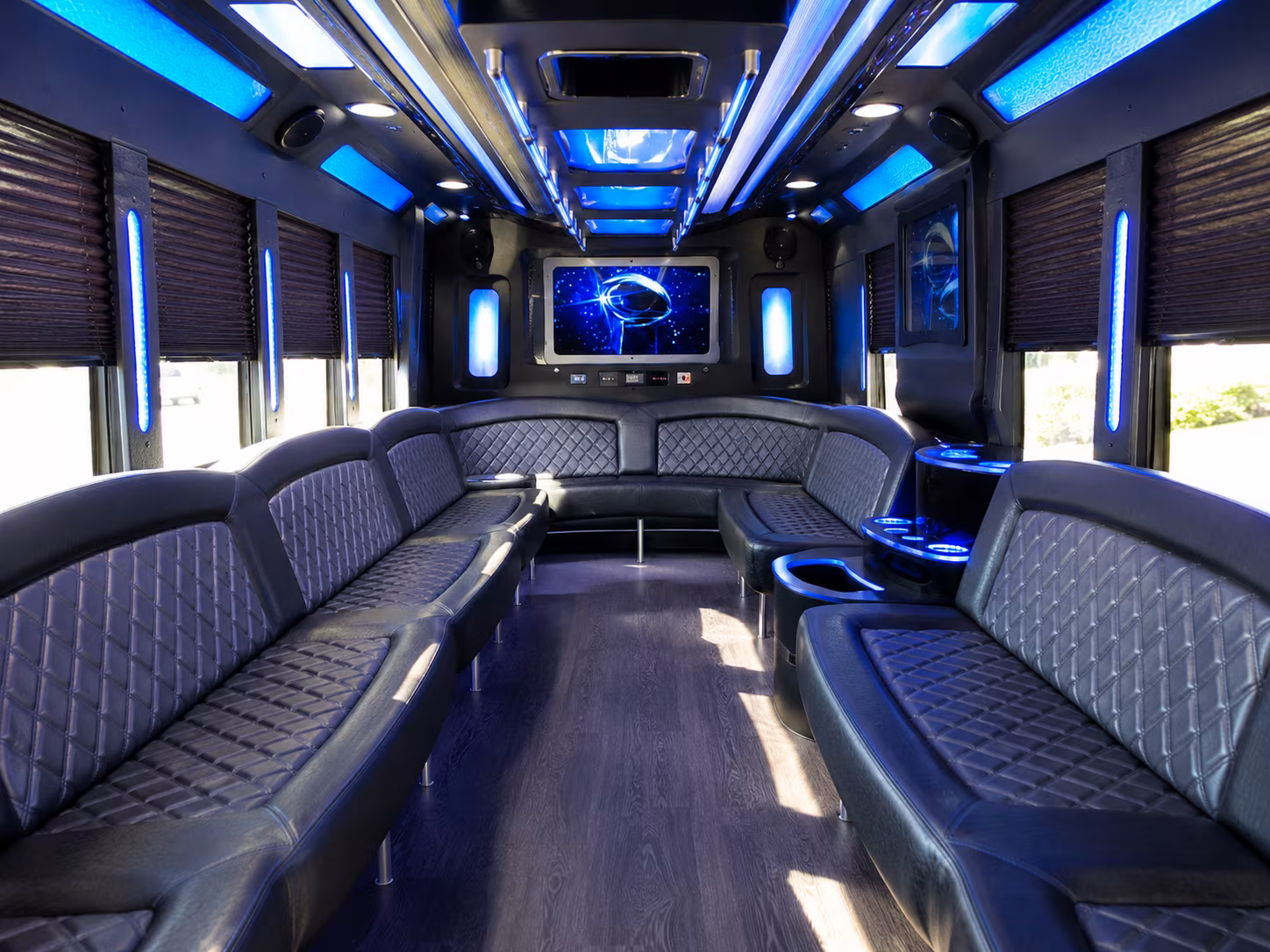 kennewick 28 passenger party bus inside