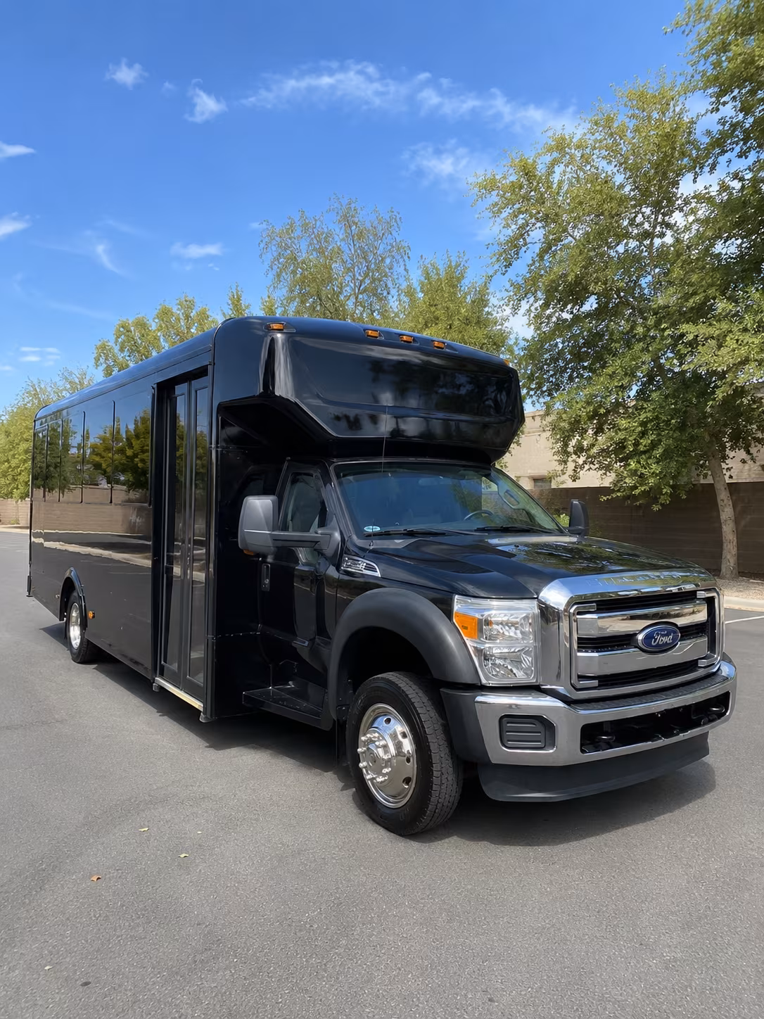 kennewick bus rental service area
