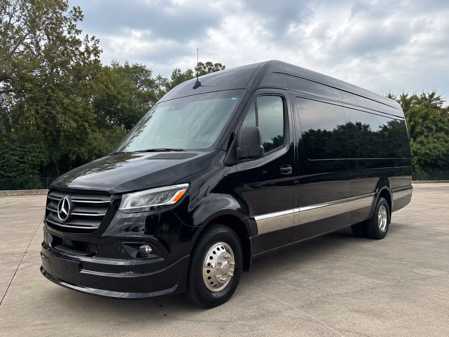 kennewick sporting event transportation onboard seating